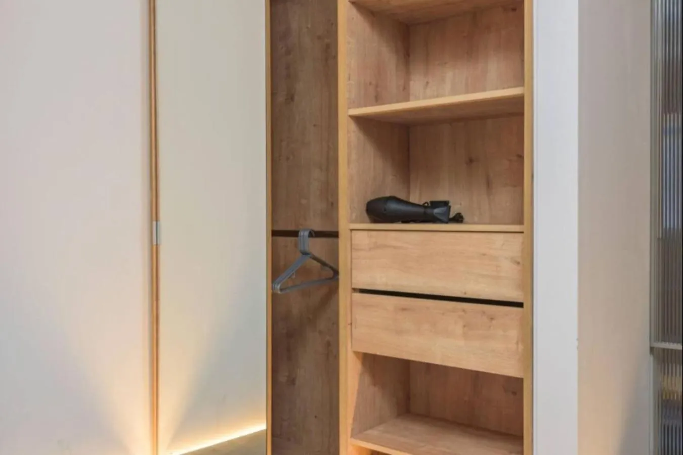 Tokyo 1Br Gemmayze Beirut Apartment